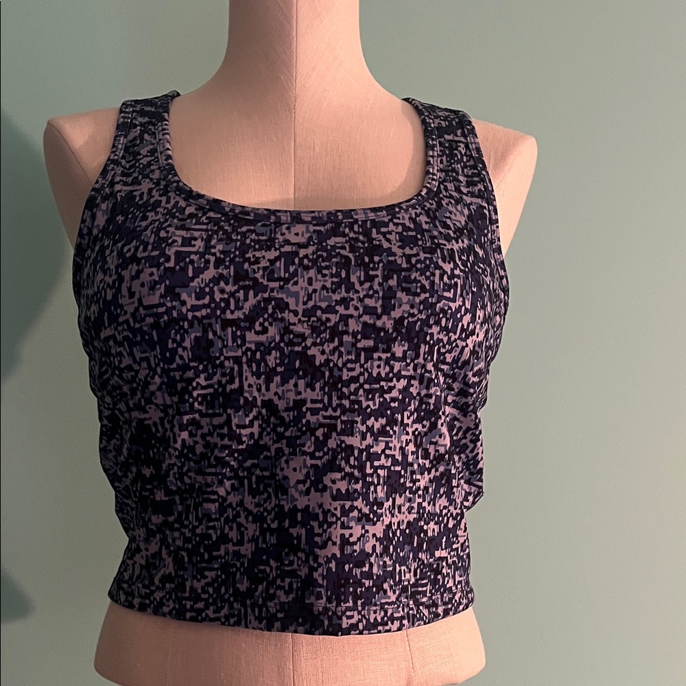 Calvin Klein performance stretch Tank Top
Size large